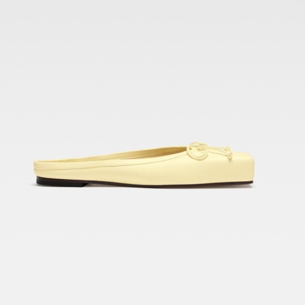 Jacquemus Yellow Women's Flats - Picture 4 of 5